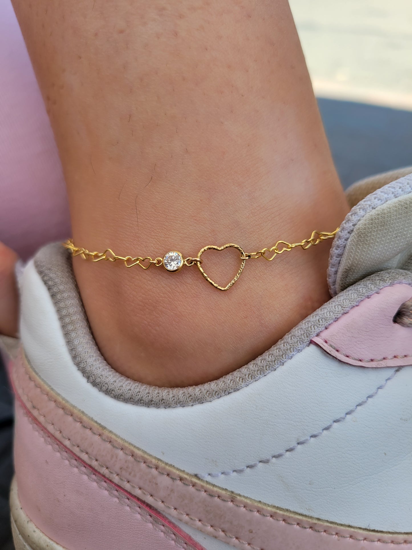 Host a Mobile Permanent Jewelry Party | Pretty Pickie | Book Now ✨
