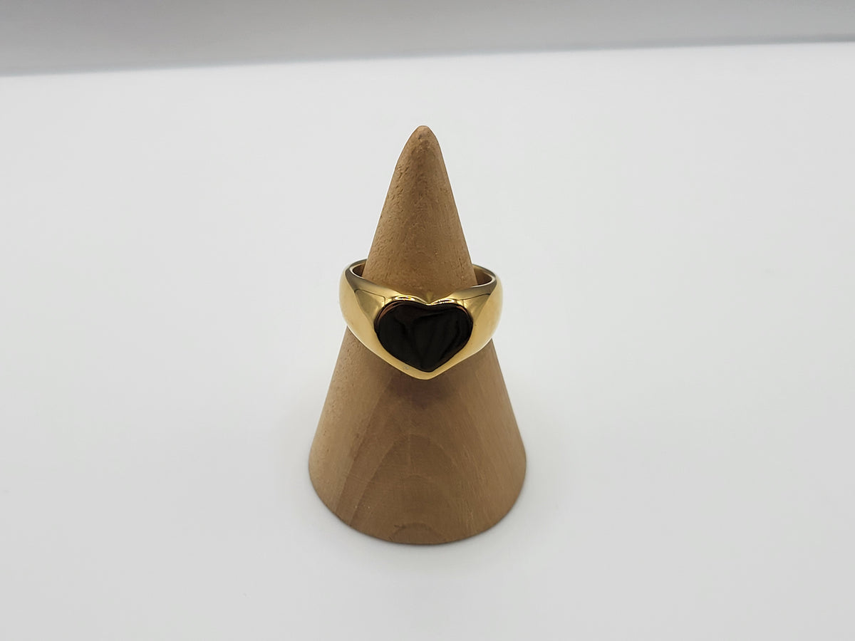 Personalized Engraved Heart Signet Ring – 18K Gold Plated