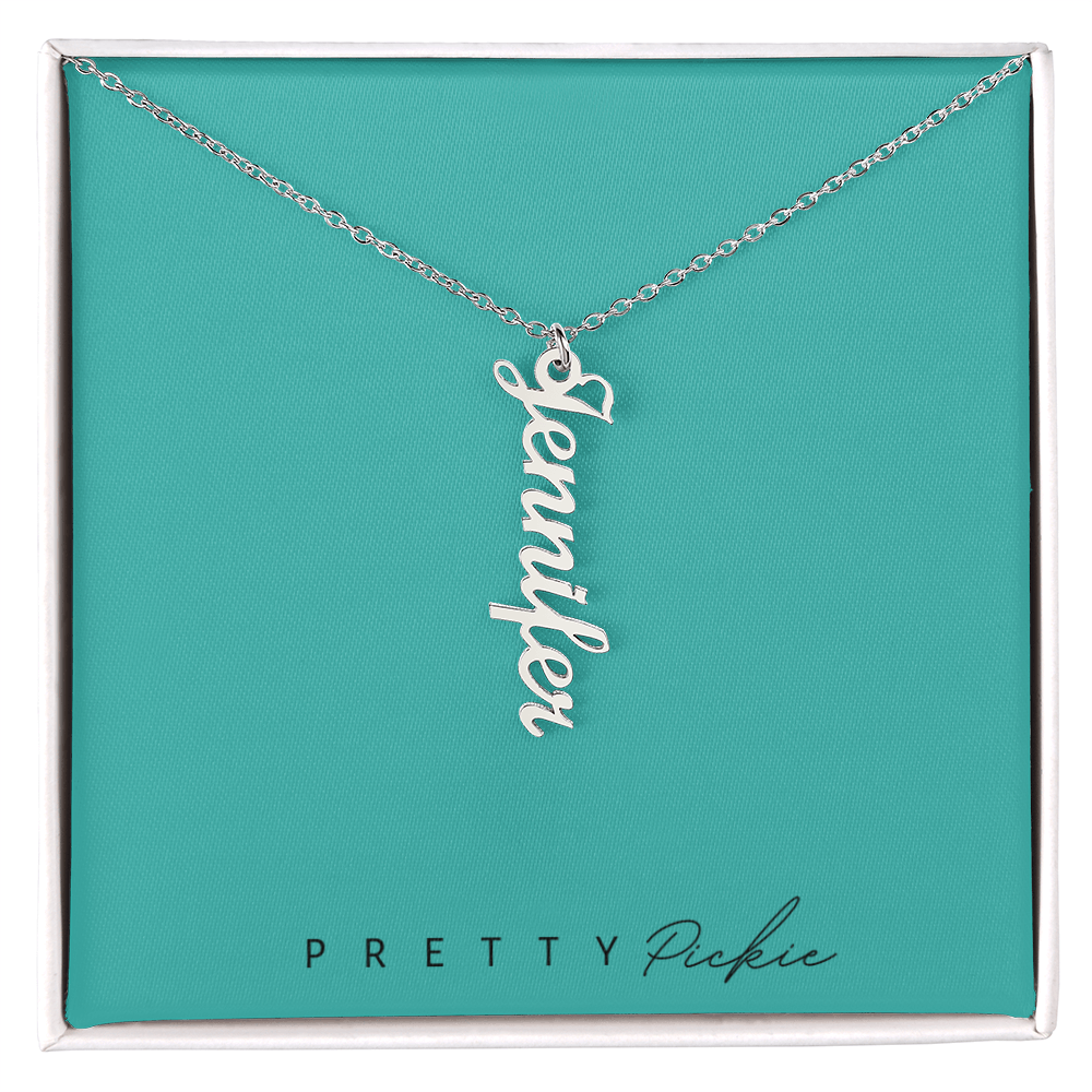 Collar con nombre vertical Sweet Stacks: ¡Manténgalos cerca!