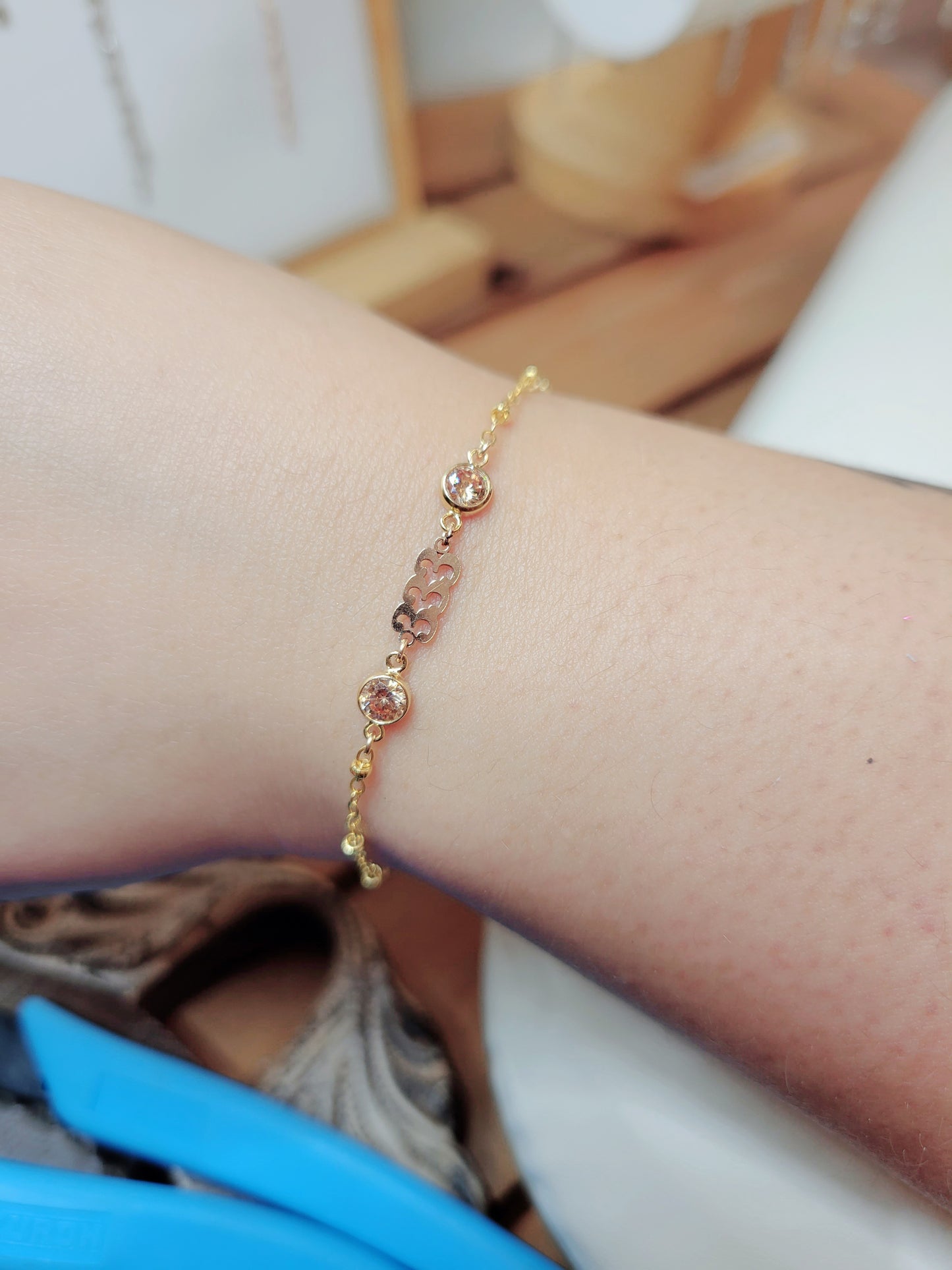 Create Your Forever Jewelry with Pretty Pickie | Book Now ✨