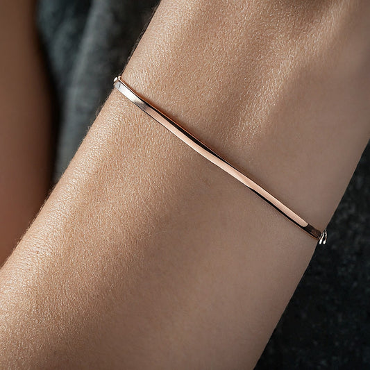 Gold vs. Silver for Your Permanent Bracelet?