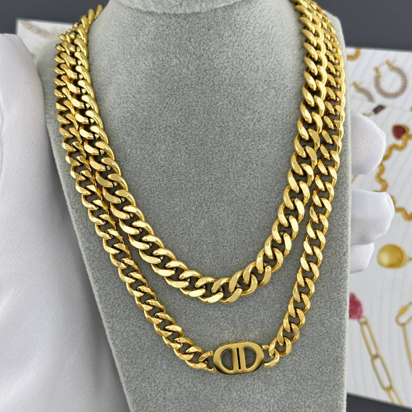 Contemporary Chain Necklace in 18K Gold Plated Steel