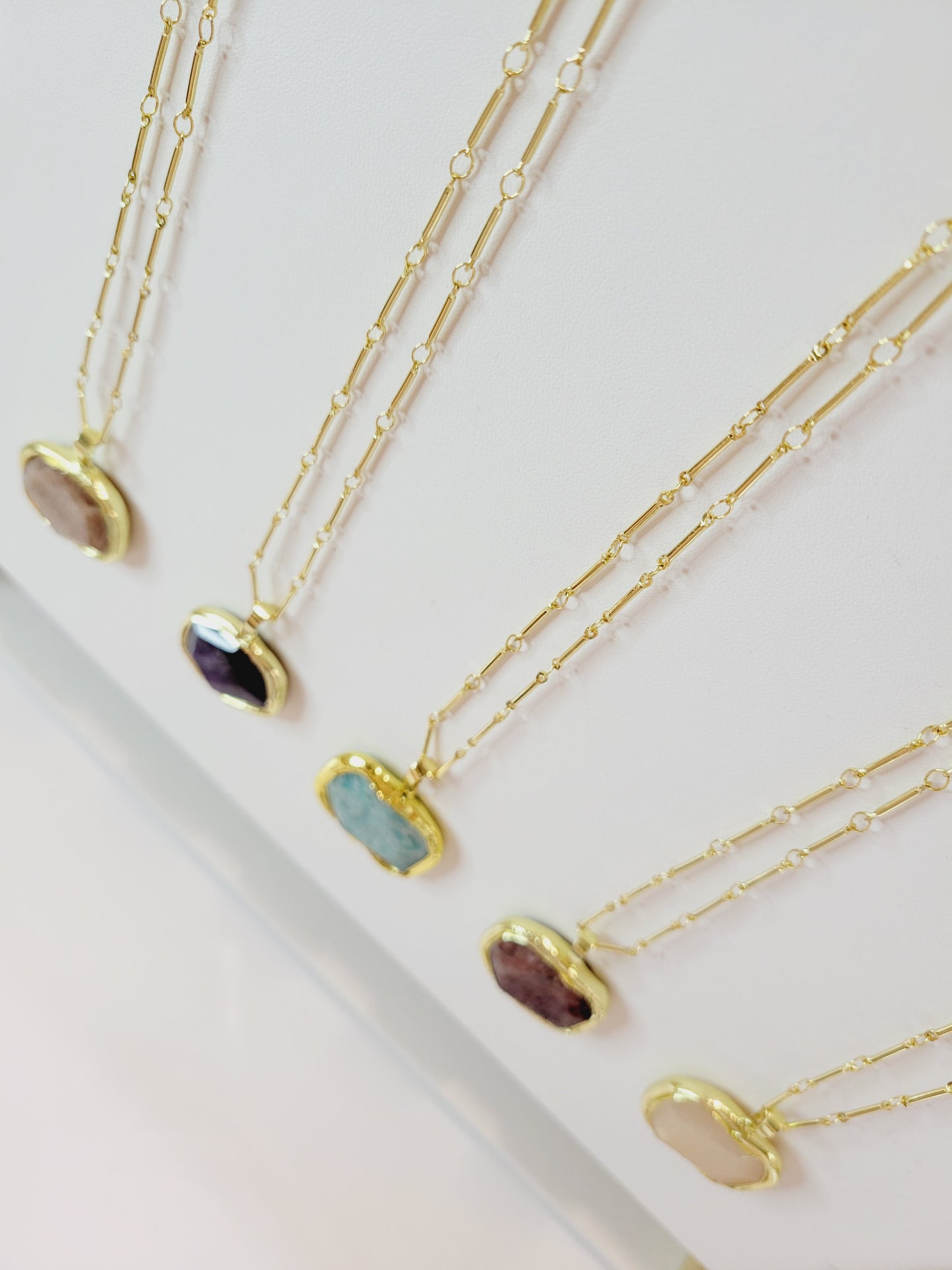 Amelia Stone Gilded Shape Necklace