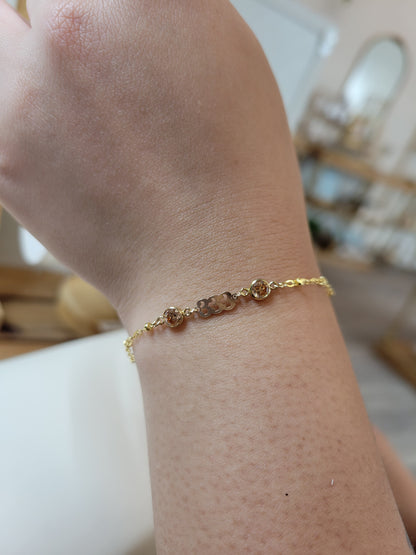Create Your Forever Jewelry with Pretty Pickie | Book Now ✨
