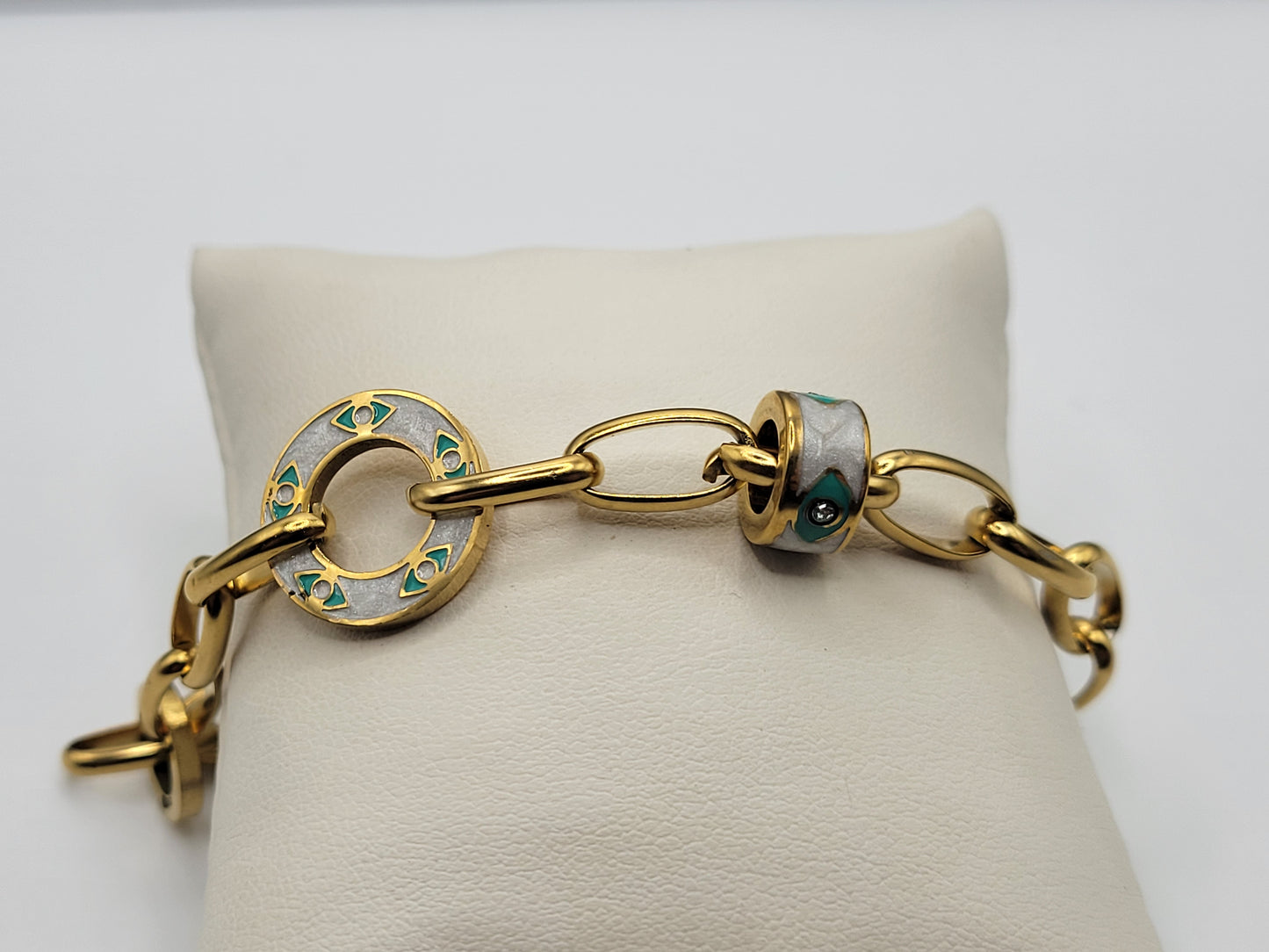 Evil Eye Paperclip Chain Bracelet in Gold