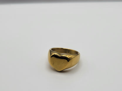 Personalized Engraved Heart Signet Ring – 18K Gold Plated