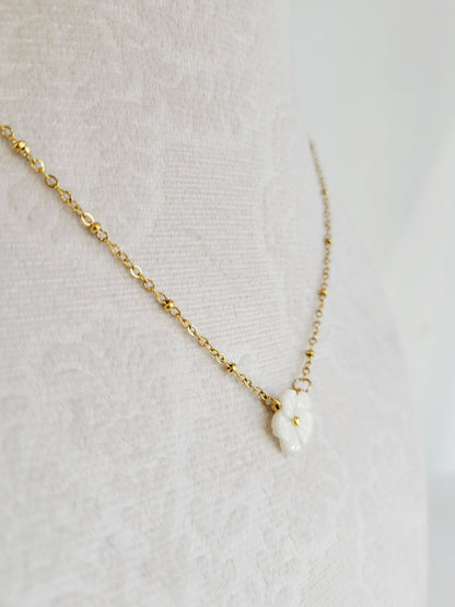 Layered Flower & Pearl Necklace Set – 2 Piece Gold Necklace