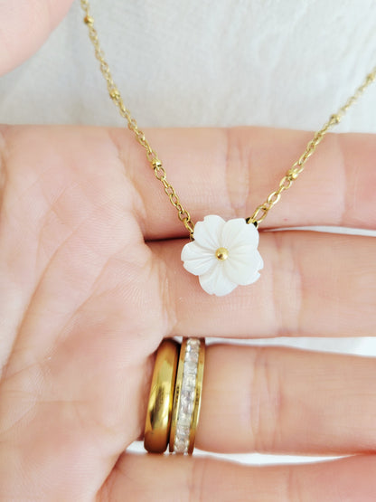Layered Flower & Pearl Necklace Set – 2 Piece Gold Necklace