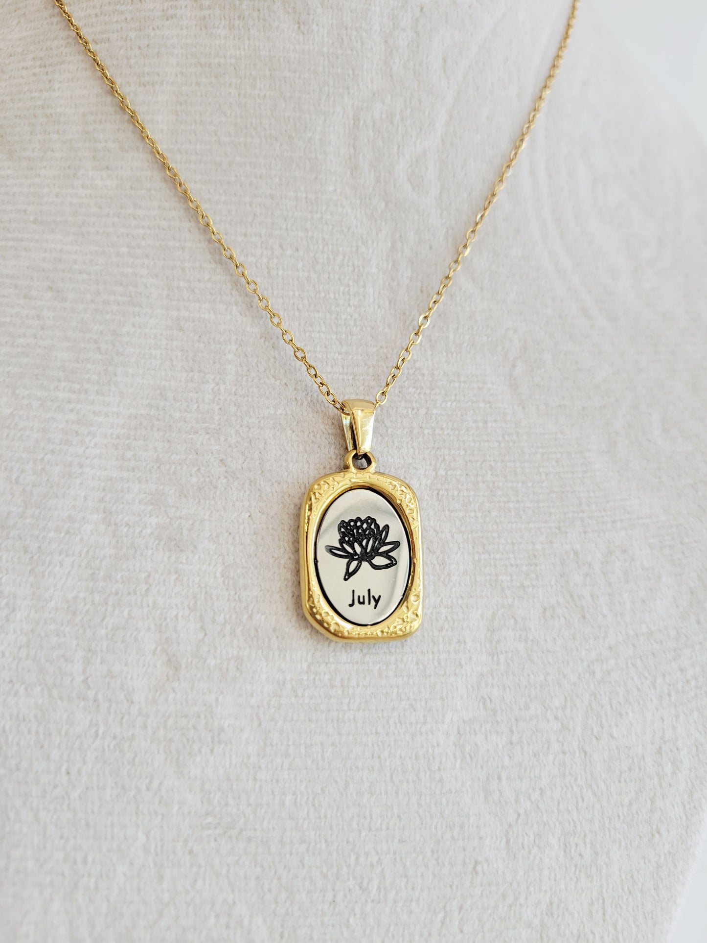 Birth Flower Necklace – Choose Your Birth Month