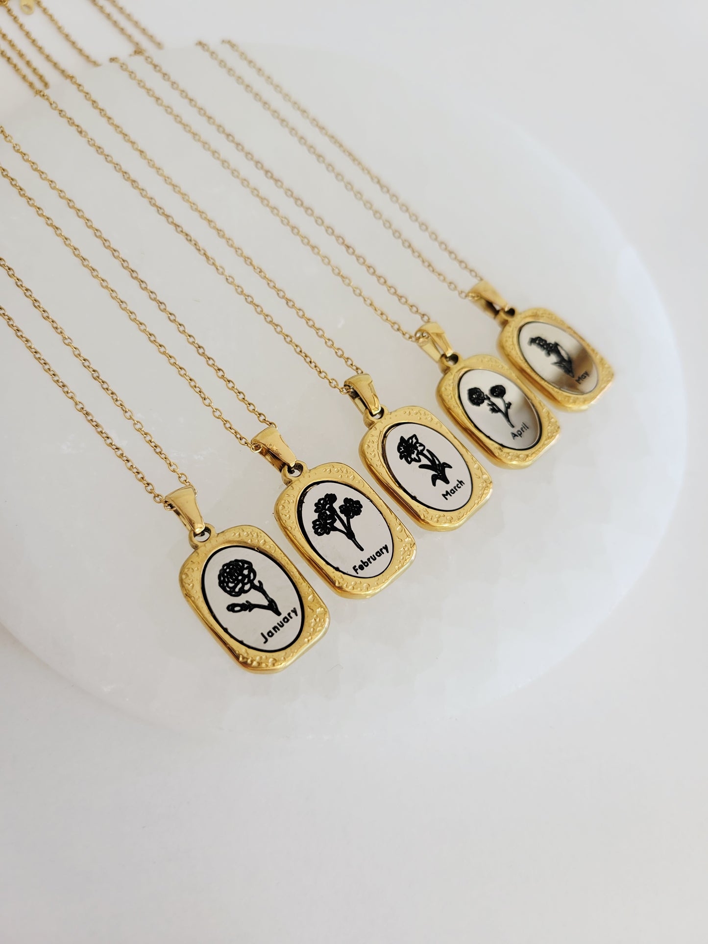 Birth Flower Necklace – Choose Your Birth Month