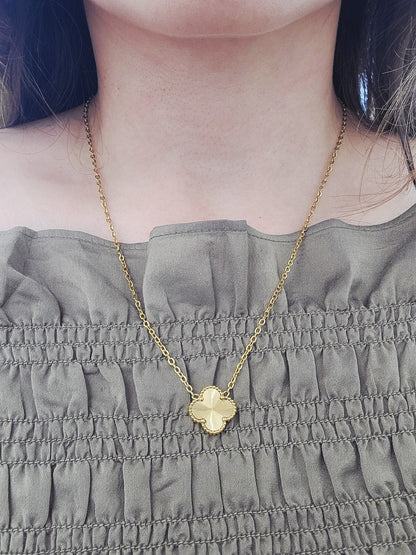 Soleil Lucky Clover Pendant Necklace