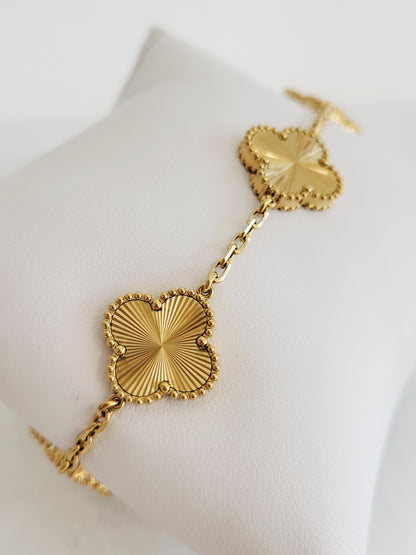 Soleil Lucky Clover Station Bracelet