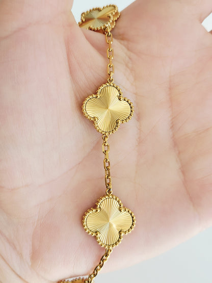Soleil Lucky Clover Station Bracelet