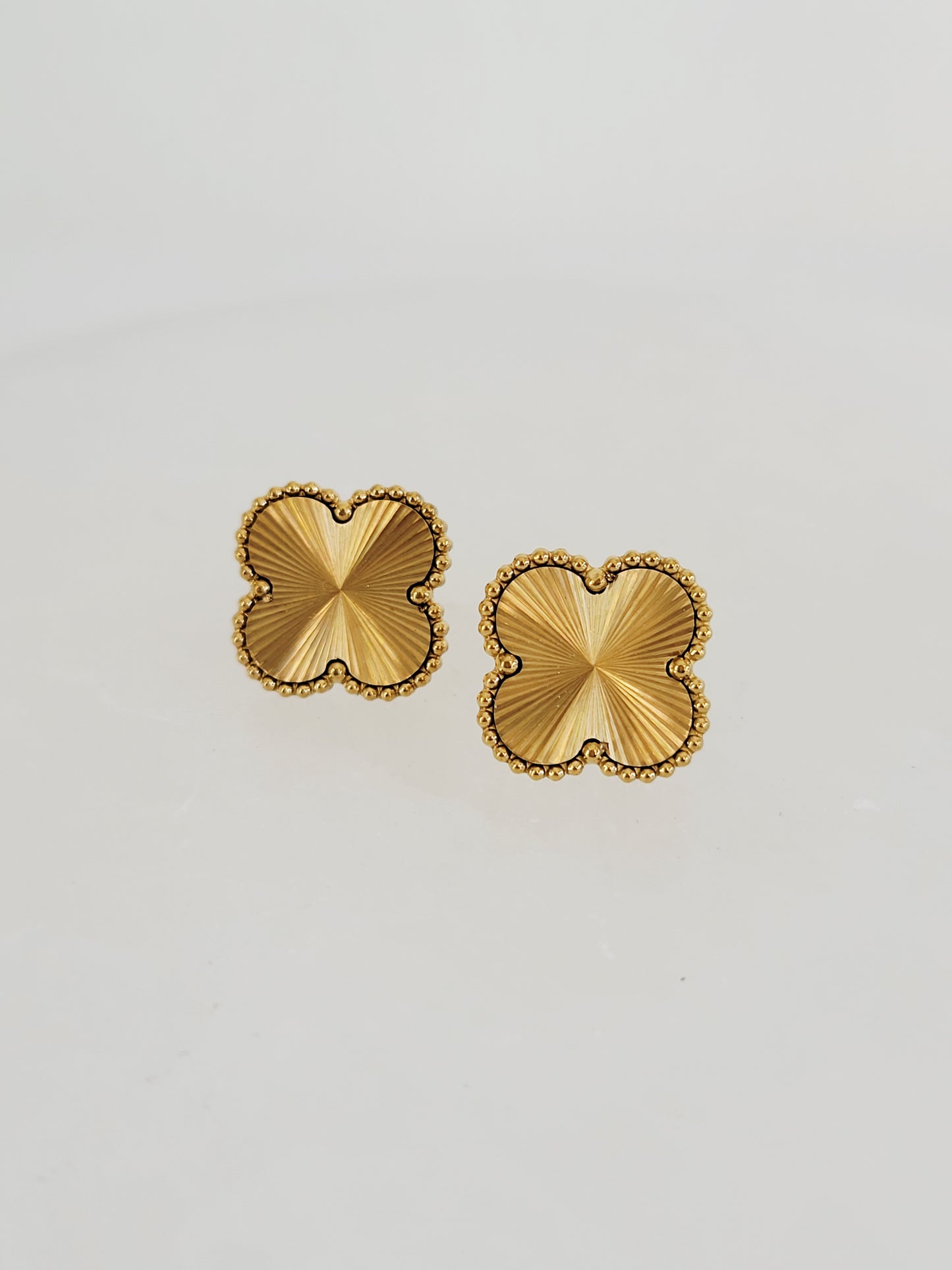 Soleil Lucky Clover Stud Earrings