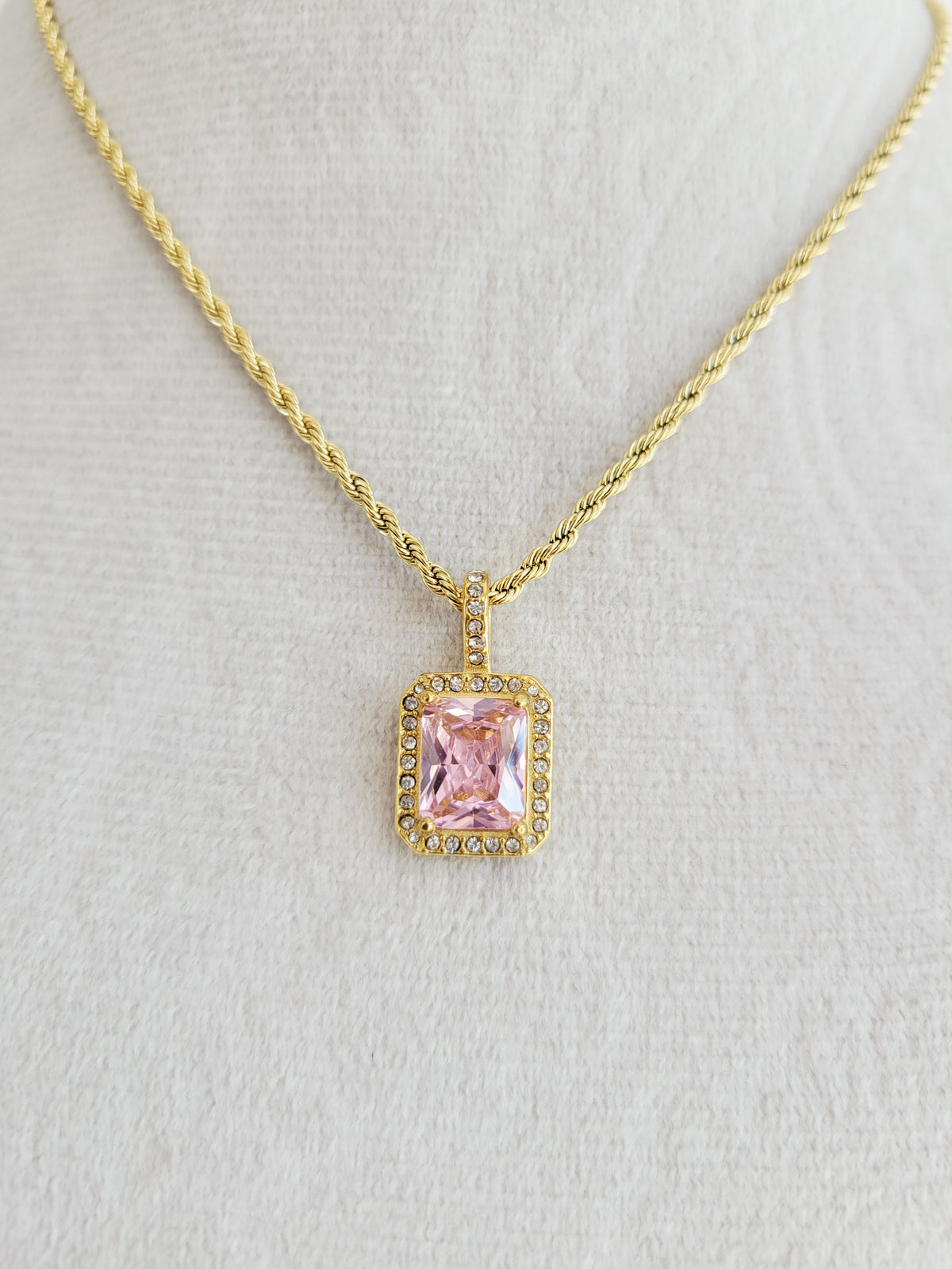 Éclat Crystal Pendant Necklace