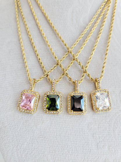 Éclat Crystal Pendant Necklace
