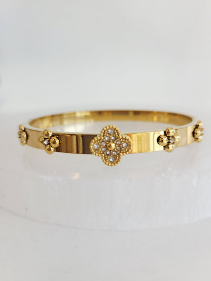 Monaco Crystal Clover Bangle