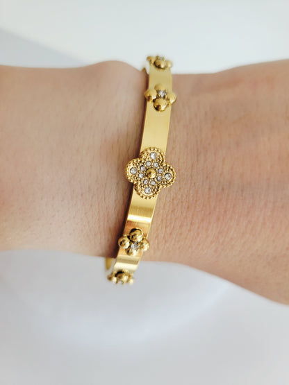 Monaco Crystal Clover Bangle
