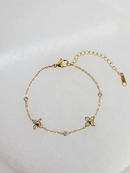 Petite Crystal Clover Bracelet