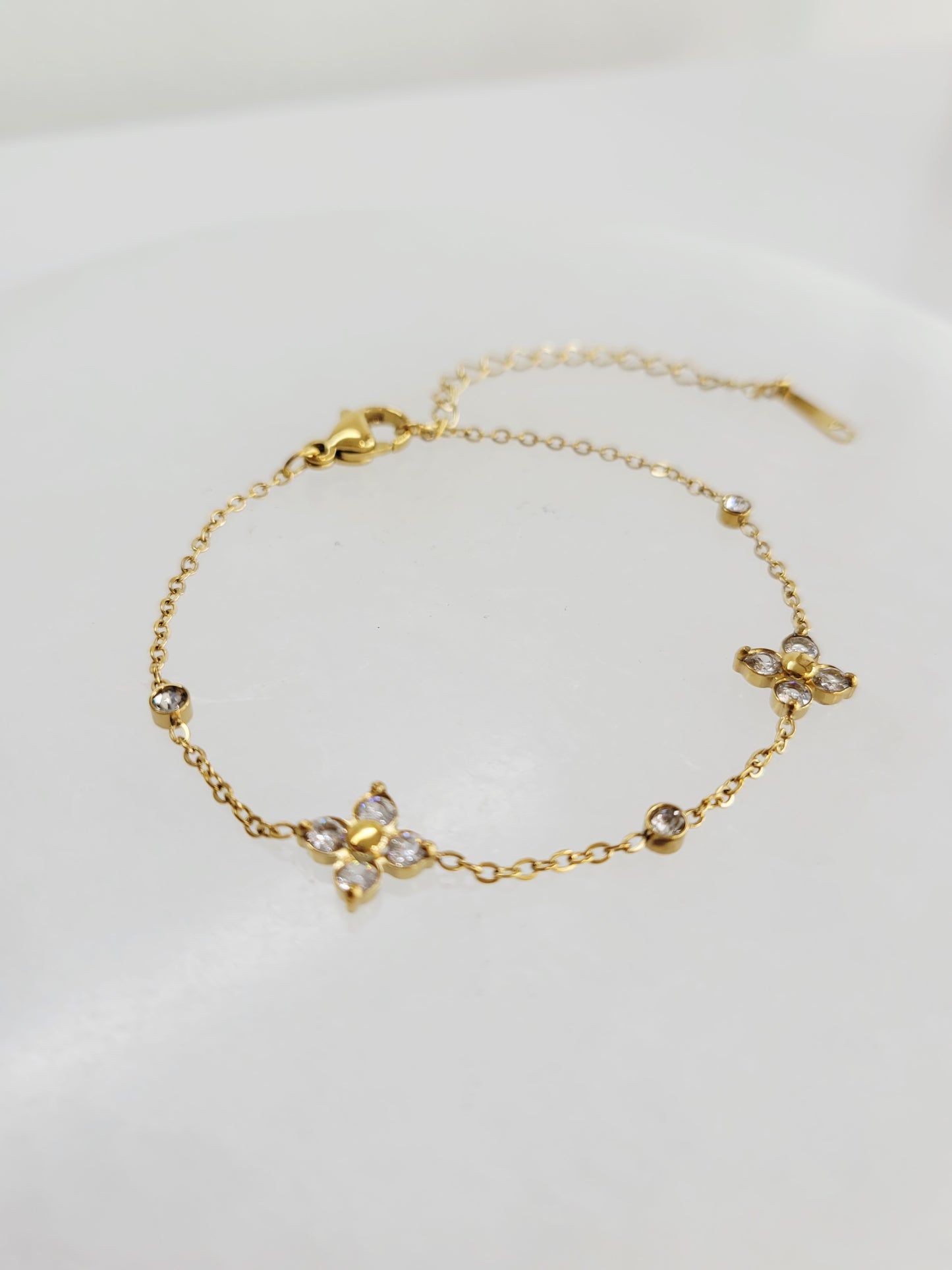 Petite Crystal Clover Bracelet