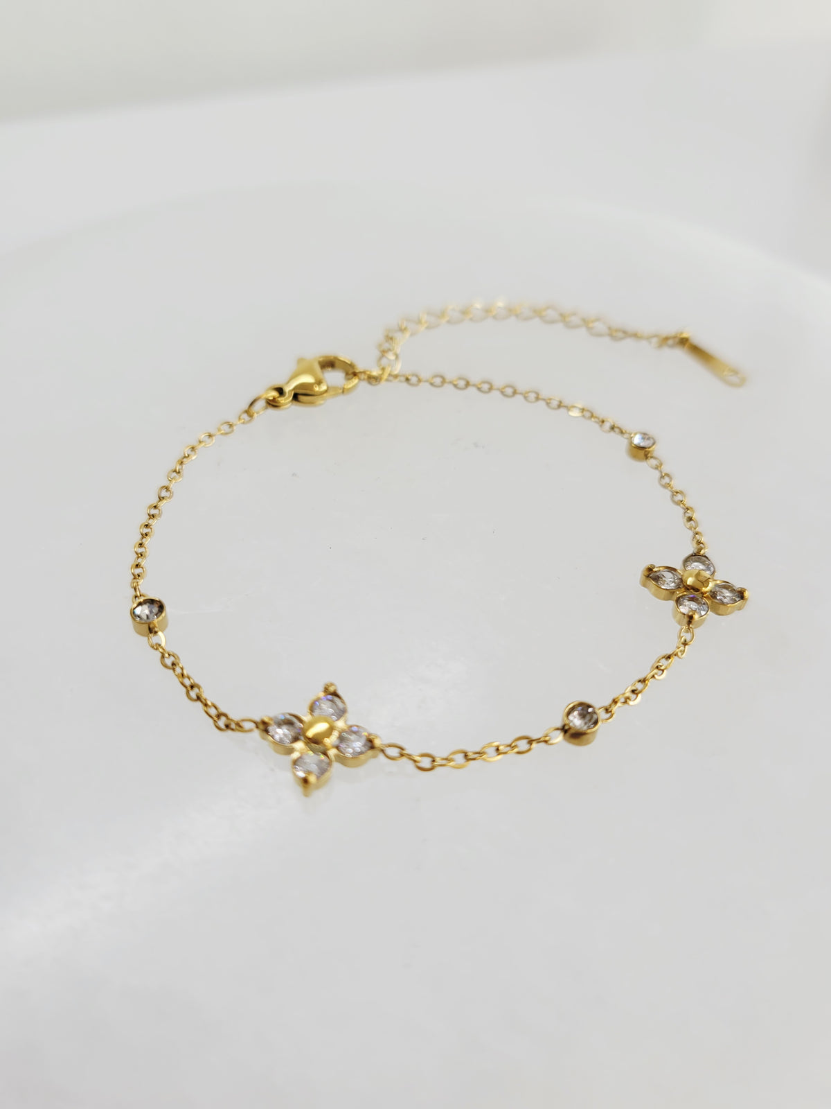 Petite Crystal Clover Bracelet