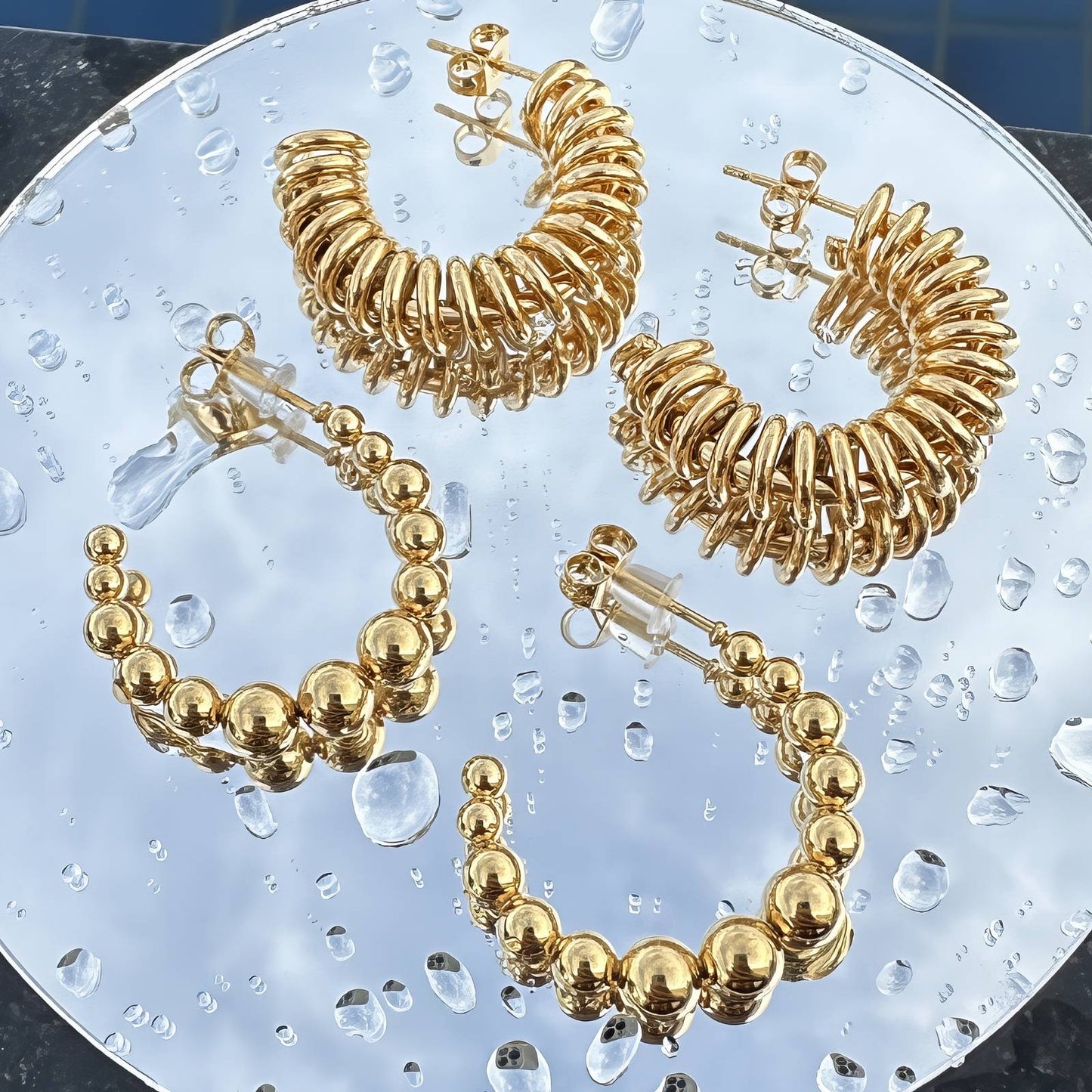 Pendientes Espiral de Acero Inoxidable bañados en Oro de 18K,