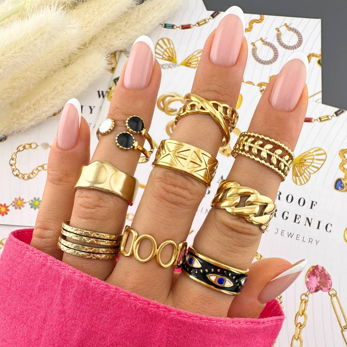 Black & White Trio Dot Ring | 18K Gold Adjustable Cuff