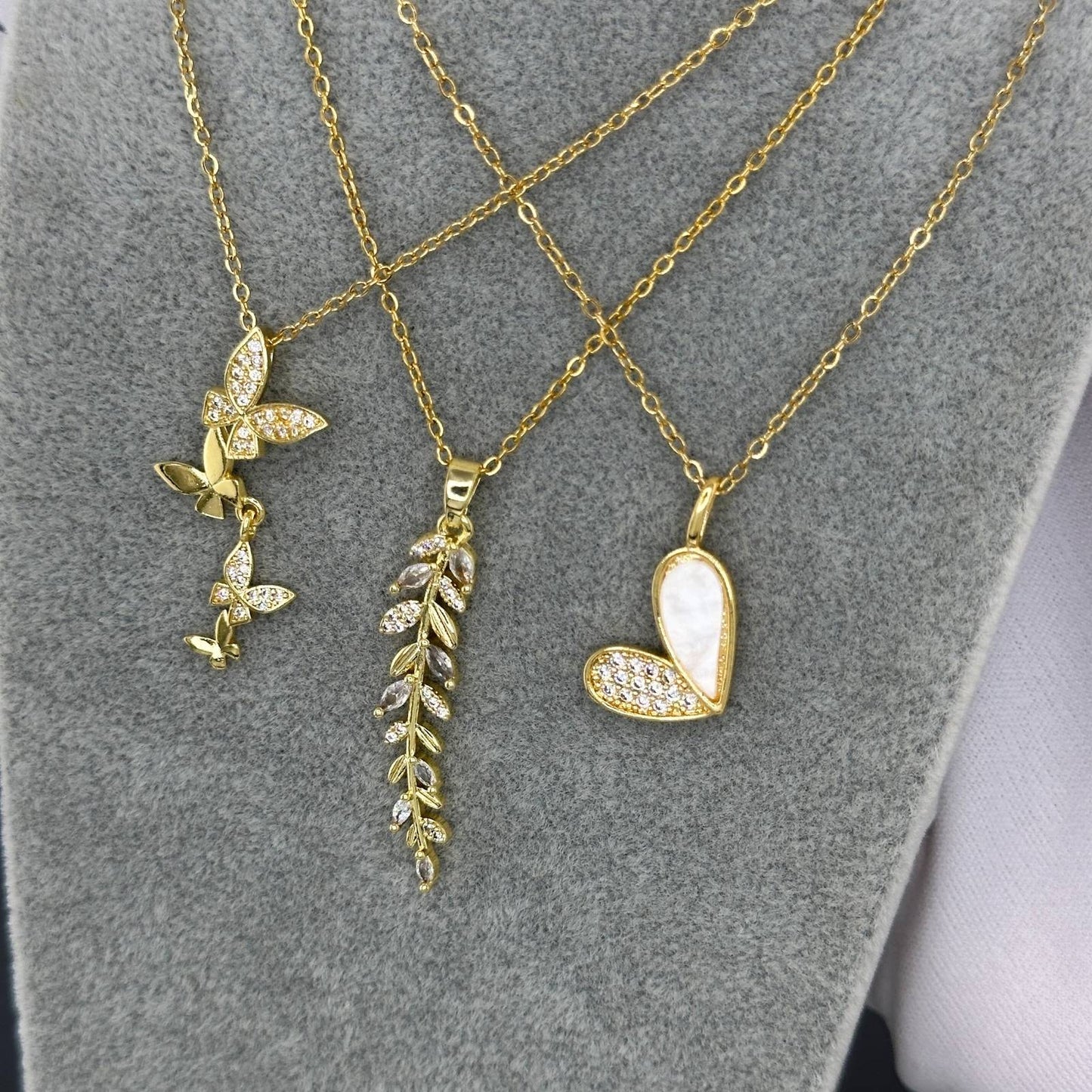 Nature Leaf Charm Necklace in 18K Gold Plated Steel