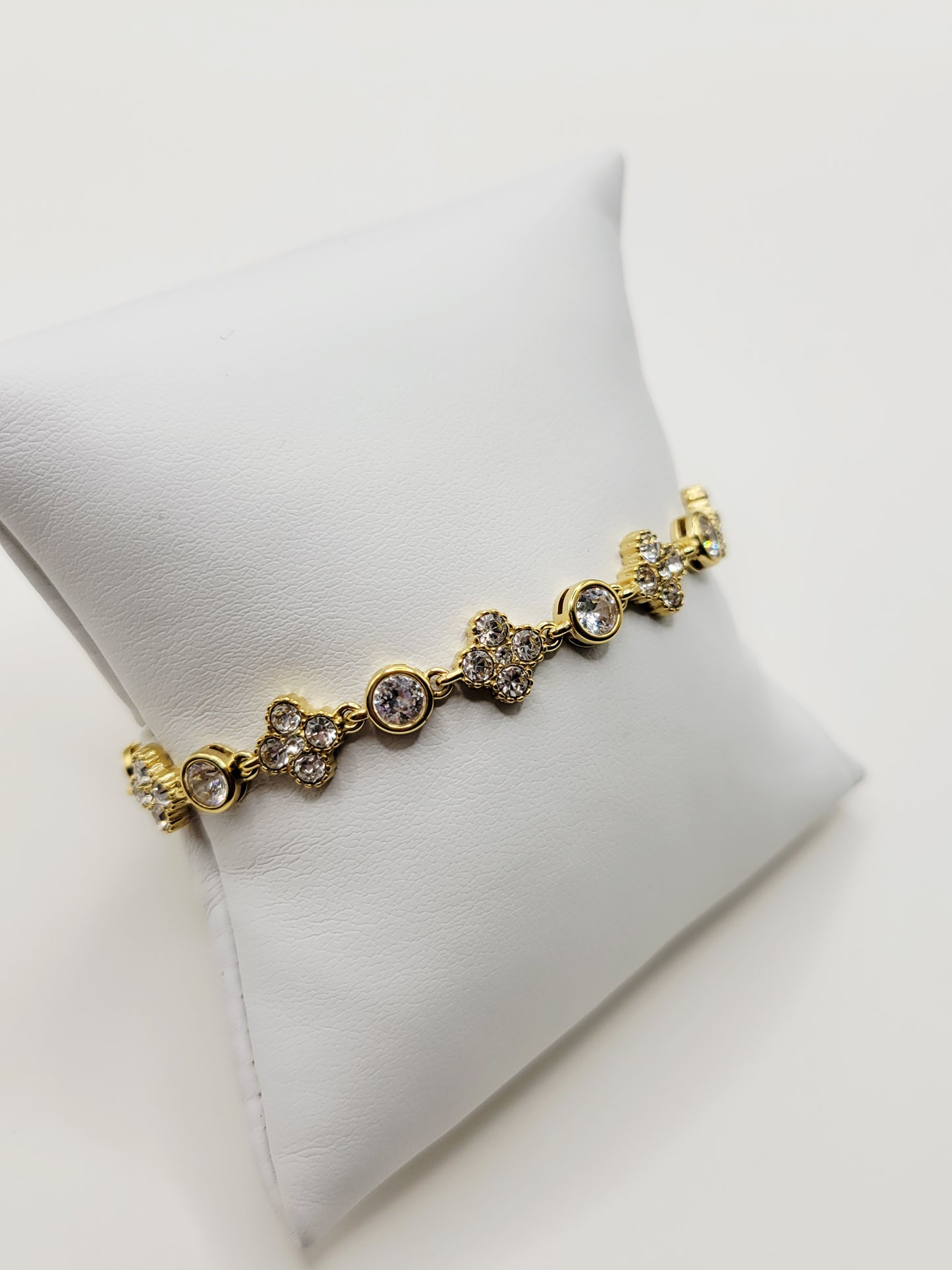 Clover Zirconia