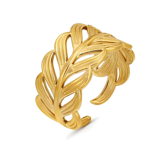 Delicate Nature Leaf Ring in 18K Gold Plated Steel