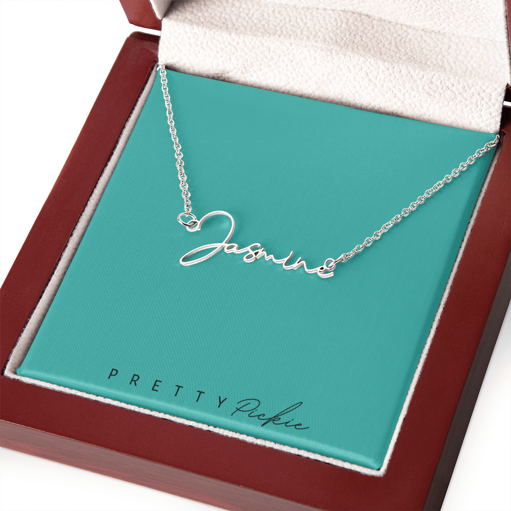 Signature Script Name Necklace – Cursive Chic