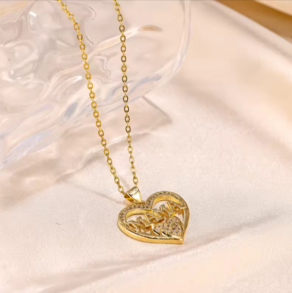 MAMA Heart Pendant Necklace in Gold Plated Zircon - Mother's Day Gift