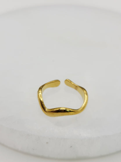 Fluid Wave Cuff Ring | 18K Gold Adjustable