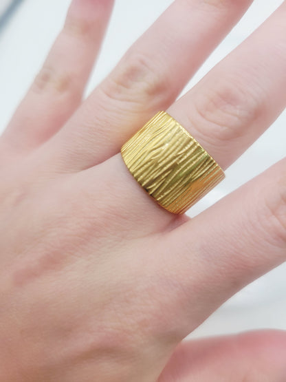Textured Wide Band Cuff Ring | 18K Gold Adjustable